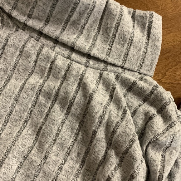 new grey bodycon turtleneck long sleeve dress - Picture 3 of 4